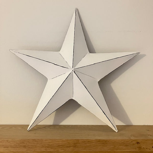 Metal Barn Star White (Medium) is part of our Barn Star range, that are believed to bring luck and good fortune to those that hang them in their home