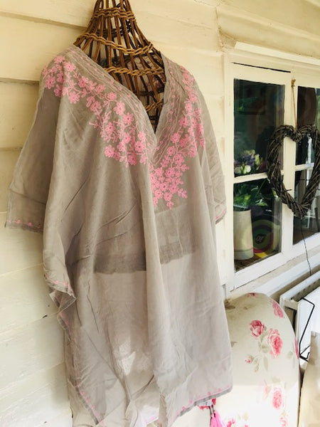 Fleurie Kaftan - Taupe & Pink