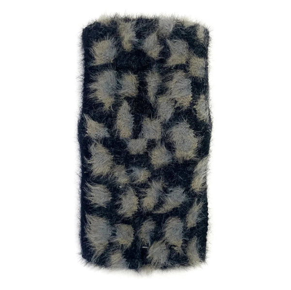 The Amie Leopard Print Head Warmer Black will keep you cosy, warm and looking fabulous in this leopard print pattern