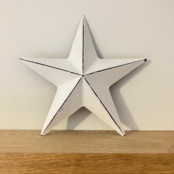 Metal Barn Star White (Smallest) is part of our Barn Star range, that are believed to bring luck and good fortune to those that hang them in their home