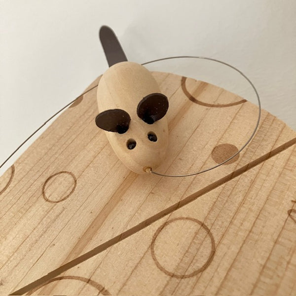 The adorable Little Cheese Board with Mouse and a wire cutter is ideal for those cosy night in snacks