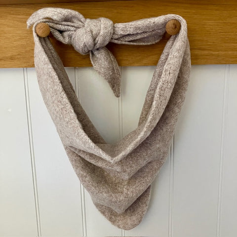 The Cosette Scarf Ecru in this fabulous on-trend triangular shape is the must have accessory this winter