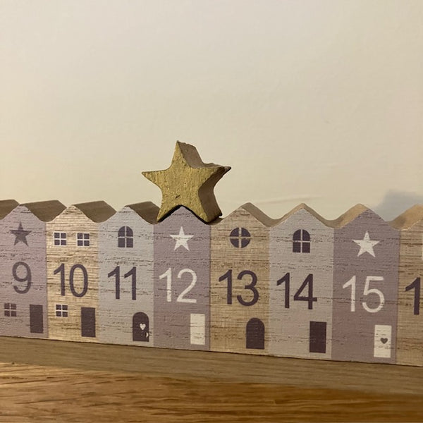 The Festive Street Advent Christmas Countdown is a cosy decoration to add to your home this Xmas