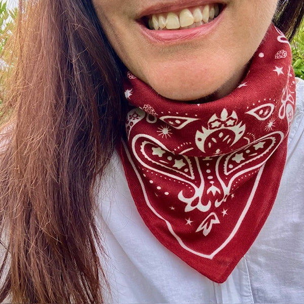The Dolly Scarf is such a versatile and useful little accessory that can be worn in some many different ways