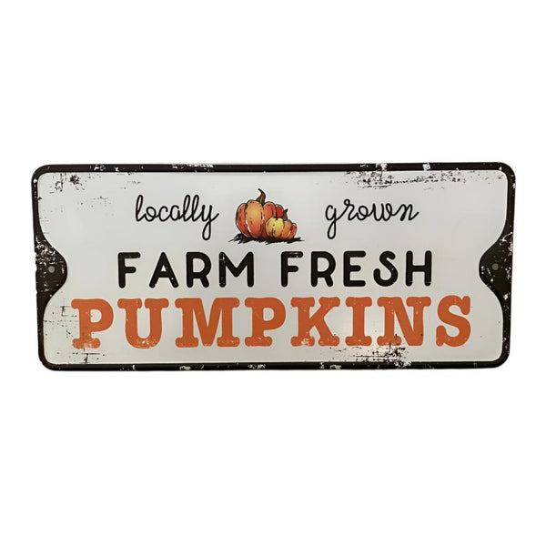 The Farm Fresh Pumpkins Sign is ideal if you are looking at adding some Autumn inspired details to your cosy home this fall