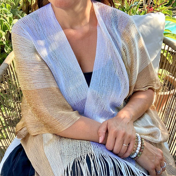 The Goldie Kimono is an ideal shawl in the summer to add style and glamour to an outfit