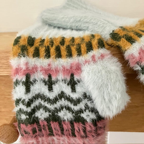 The Heather Wrist Warmers are made from a wonderfully soft, cosy and warm material