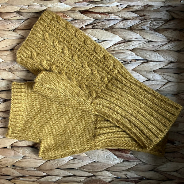 Agnes Knitted Wrist Warmer Gloves Mustard