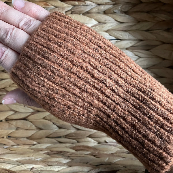Enid Wrist Warmer Gloves - Brown