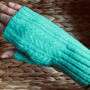 Mildred Cashmere Fingerless Gloves Turquoise
