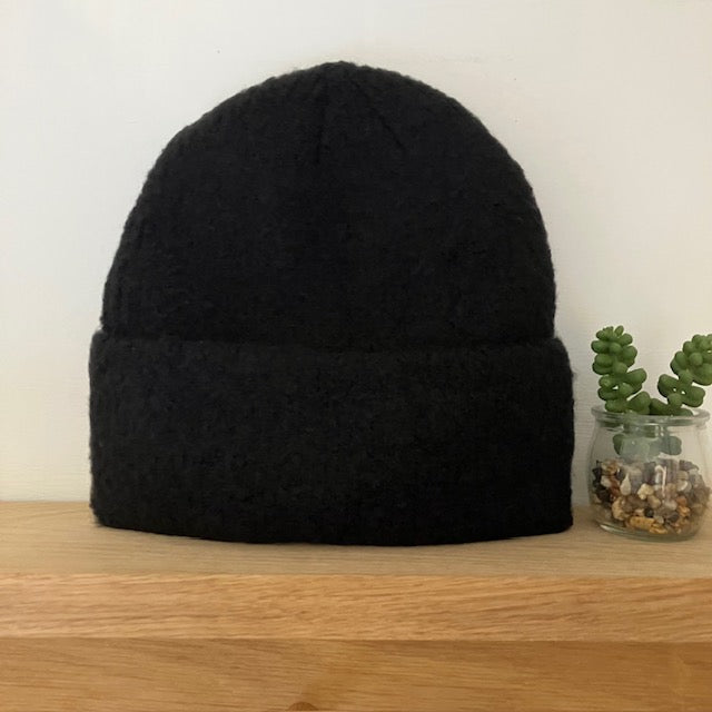 The Jenn Hat Black is a gorgeous super soft fit that will keep your head and ears everso warm & cosy