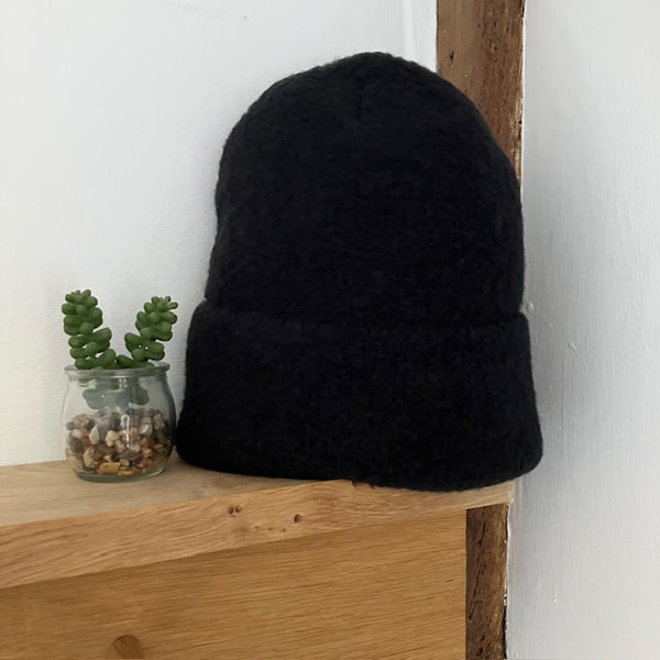 The Jenn Hat Black is a gorgeous super soft fit that will keep your head and ears everso warm & cosy