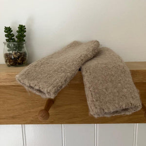 Jenn Boucle Knitted Wrist Warmers Ecru are super soft, cosy & ideal when you need your fingers free for all those busy jobs