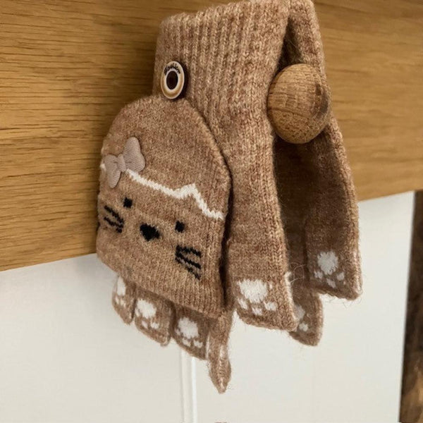 Kitty Mittens Brown are wonderful fingerless gloves with overlapping finger warmers, ideal for toddlers