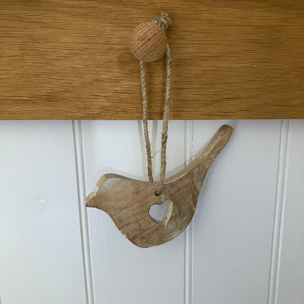 The Love Bird Hanging Decoration makes a heartfelt cosy gift for a fabulous friend, loved one or to add to your cosy little nest