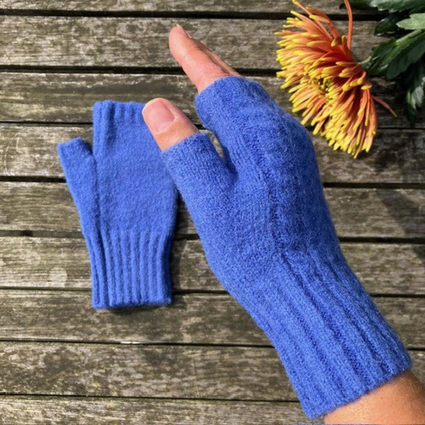 The Mildred Cashmere Fingerless Gloves Blue are luxurious and ideal if you want your fingers free but still have lovely cosy and warm hands