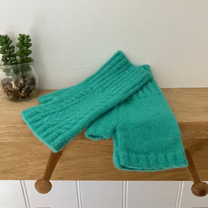 The Mildred Cashmere Fingerless Gloves Turquoise are luxurious and ideal if you want your fingers free but still have lovely cosy and warm hands