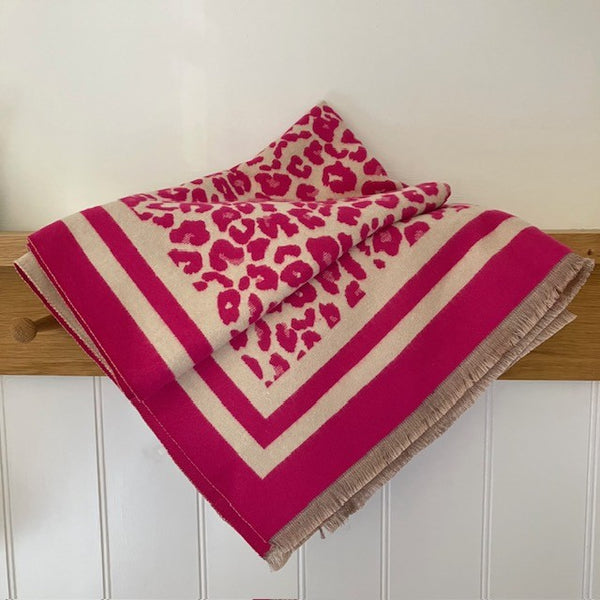 The Nala Pink is a stunning scarf that will without doubt help you stand out from the crowd