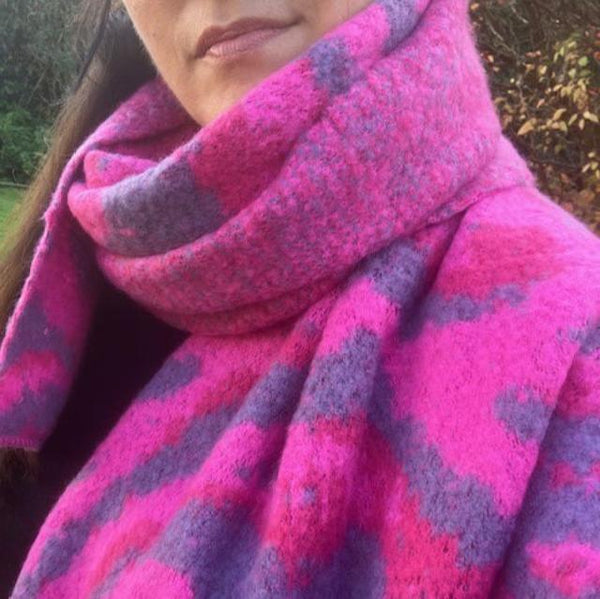 The Riley Leopard Print Knitted Scarf Pink in these fabulous bold colours is super soft and cosy