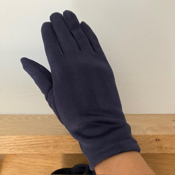 The Sloane Gloves Navy are a fabulous combination of gloves with overlapping wrist warmers for added warmth