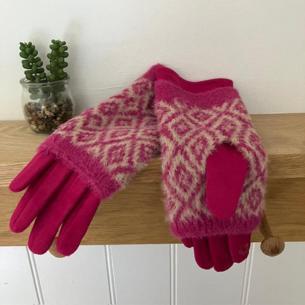 The Sloane Gloves are a fabulous combination of gloves with overlapping wrist warmers for added warmth