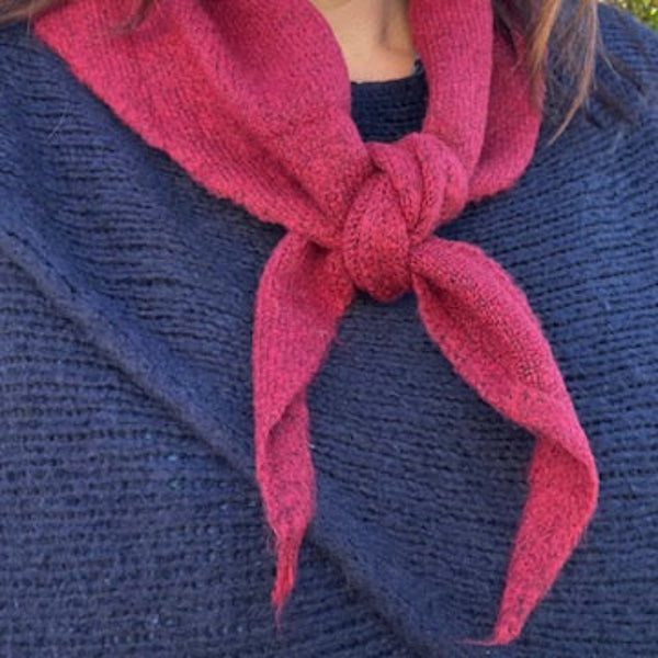The Tilly Scarf Burgundy is a gorgeous colourway that adds a pop of colour to our outfit