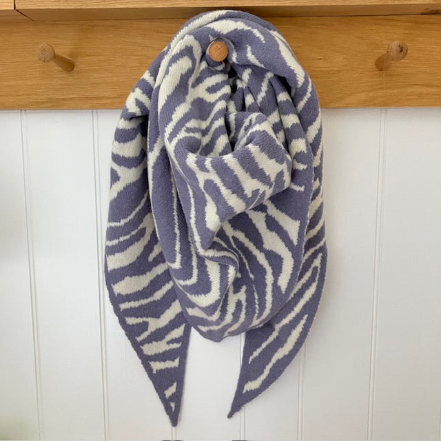 The Wren Scarf Cadet Grey is a fabulous unique design that will keep you super cosy & warm