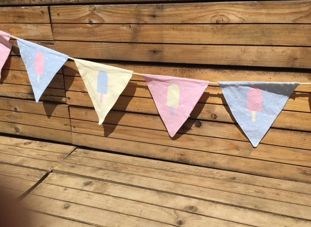 Bunting - Lolly