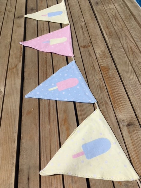 Bunting - Lolly