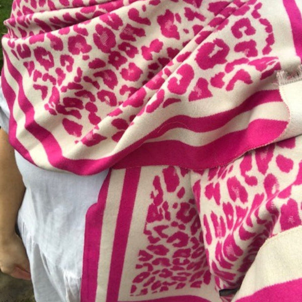 The Nala Pink is a stunning scarf that will without doubt help you stand out from the crowd